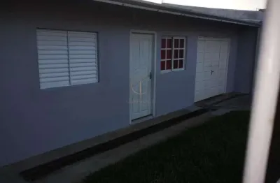 Casa com 3 quartos à venda na Avenida Dezessete de Abril, 32, Guajuviras, Canoas
