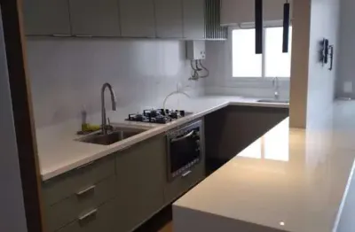 Apartamento em andar alto com 2 dormitórios no cond liv centro de canoas