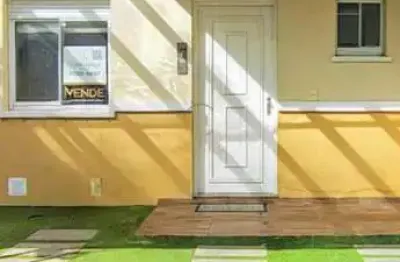 Casa em condomínio 03 d e sotão emimobiliada em canoas - churrasqueira e playground -infra completa no bairro moinhos de vento