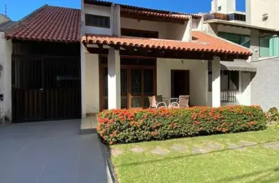 Casa duplex - 4 quartos sendo 1 suíte - jardim camburi