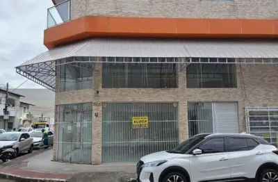 Casa comercial para alugar no Parque Residencial Laranjeiras, Serra 