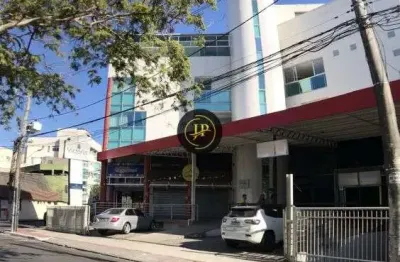 Sala comercial de 65m² com elevador em jardim da penha