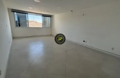 Sala com 35,60m² com elevador na avenida principal em colina de laranjeiras