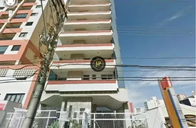 Apartamento de 02 quartos/suíte com vaga no coração de santa lúcia