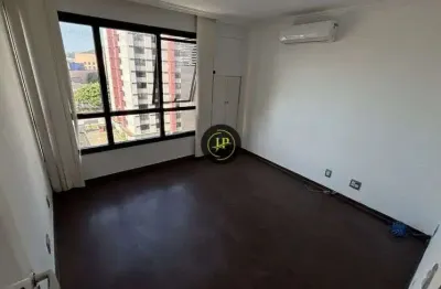 Sala comercial ampla com excelente localização na enseada do suá