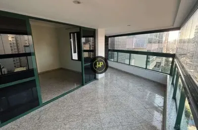 Apartamento 03 quartos/suíte + quarto e banheiro de serviço, 02 vagas na praia do canto