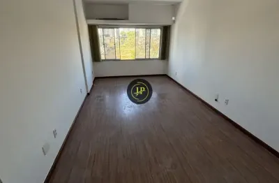 Sala comercial ampla com vaga de garagem e excelente localização em em santa lúcia