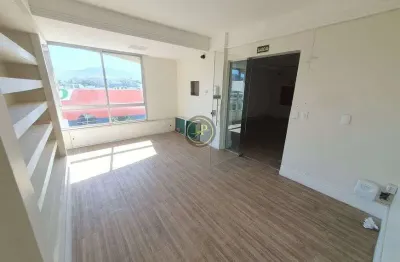 Salas ampla com 310m² bem estruturada de frente para reta da penha