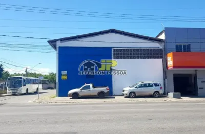 Galpão  400,00 m² bem situado na melhor área industrial na serra, na saída da arcelormittal.