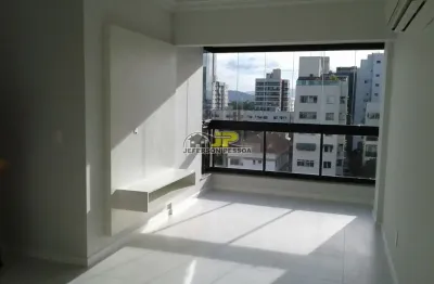 Cobertura duplex com lazer privativo e na segunda quadra do mar  em