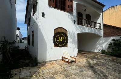 Casa com 4 quartos à venda na Rua Dom Pedro I, 1, Maruípe, Vitória