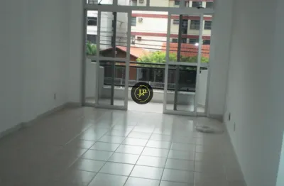 Apartamento de 03 quartos/suite, 2  por andar em jardim da penha