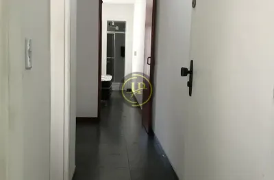 Apartamento de 1 quarto semi mobiliado com vaga praia do canto