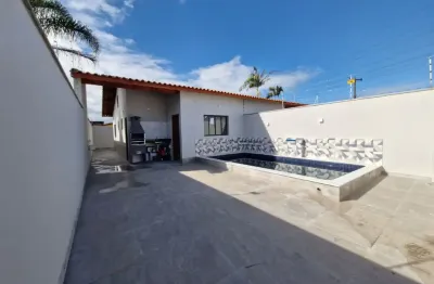 Casas novas com piscina e churrasqueira em itanhaém!