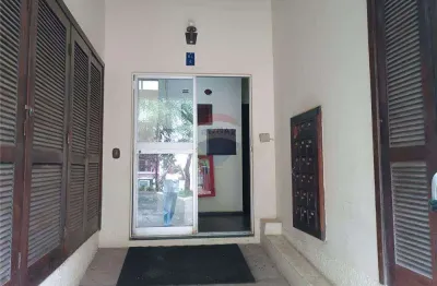 Apartamento com 2 quartos para alugar na Rua Oswaldo Lussac, 151, Freguesia (Jacarepaguá), Rio de Janeiro
