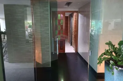 Apartamento á venda 2 QUARTOS estrada  intendente Magalhães 53 m2 com suíte  de Oswaldo Cruz!