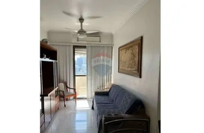 Apartamento moderno e aconchegante de 56 m2, 2 quartos e vaga à venda na praça da bandeira