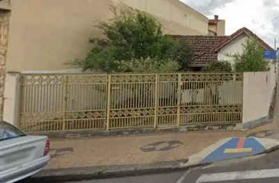 Casa com 3 quartos à venda na Vila Prado, São Carlos 