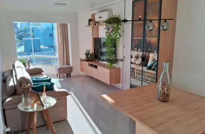 Apartamento de frente com sacada com 03 dormitórios sendo uma suíte e vaga em santo ângelo -rs