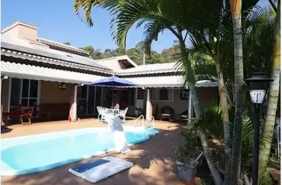 Casa térrea em condomínio fechado joanópolis x piracaia