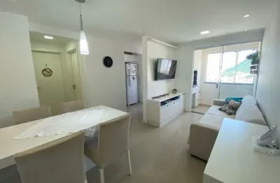 Apartamento mobiliado com excelente localização, próximo a tudo que você precisa!