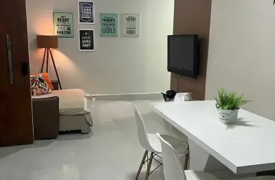 Seu novo apartamento com vista para o mar na praia da enseada!