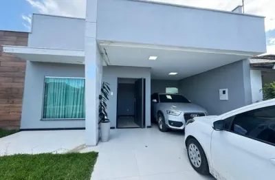 Linda casa em condomínio no santa mônica – acabamento de alto padrão!