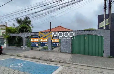 Casa para locação no bairro vila virgínia  itaquaquecetuba/sp  imóvel de alto padrão, ideal para uso comercial ou institucional, com ampla estrutura e excelente localização. possu