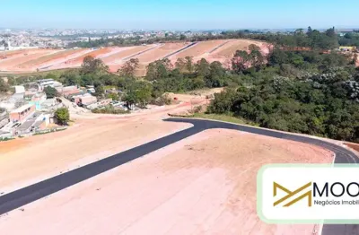 Terreno para Venda,  localizado na cidade de Itaquaquecetuba / SP, ponto de referência AO LADO DO JARDIM MORAES.  Área do Terreno com 150,00 m², Frente do terreno com 7,00 Metros,