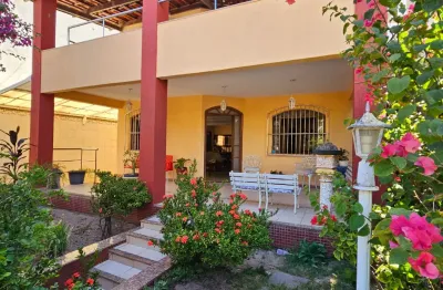 Casa com energia solar em salvador, com 4 suítes, próximo a praia.