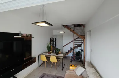 Cobertura duplex com piscina e vista mar, proximo a praia de vilas do atlantico