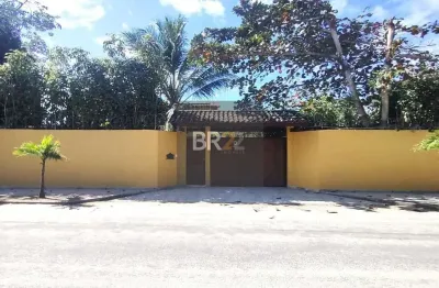 Compre casa com 3 dormitórios, 2 suítes, 4 vagas, em taperapuan por r$ 2.000.000. imóvel residencial em porto seguro/ba.