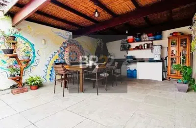 Casa à venda no cambolo, porto seguro: 3 dormitórios, 1 suíte, 1 banheiro. ótima localização. r$600.000.