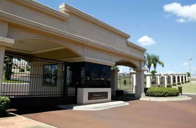 Lotes a partir de 702 m² à venda condomínio guaporé