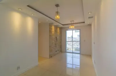 Lindo apartamento a venda na Vila Ema com suíte, sacada e uma vaga