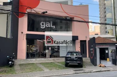 Ponto comercial na vila olímpia com 720m². 3 pisos, excelente localização.
