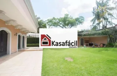 Casa  residencial,no campo belo com  8 vagas , quintal, edicula,  4 suítes!
