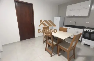 Hospedagem em Kitnet 35m², frente para rua no Alto Boqueirão