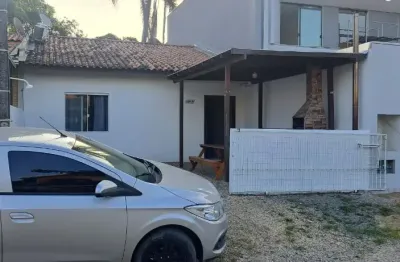 Geminado a venda em zimbros/bombinhas a poucos metros da praia.