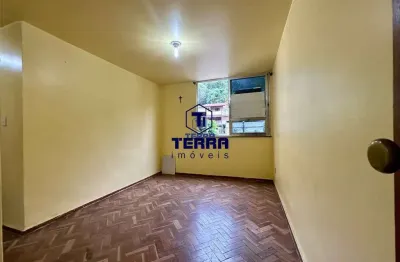 Apartamento 2 quartos em santa rosa com ponto de ônibus na porta!