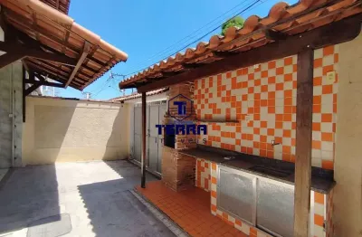 Casa toda reformada com 2 suítes e 2 vagas de garagem no galo branco!