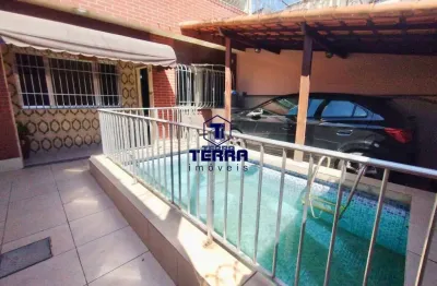 Excelente casa duplex no colubandê com 4 quartos, suíte com varanda e piscina.