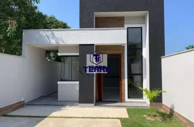 São 3 quartos sendo 1 suíte junto e ao lado da estrada dos cajueiros.