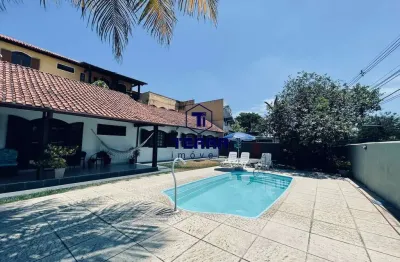 Excelente casa em pendotiba, com 3 quartos, uma suíte e área de lazer!