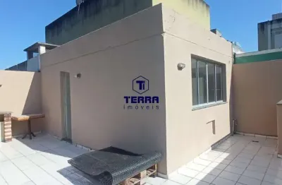 Linda cobertura duplex com vista panorâmica em pendotiba. 3 quartos amplos.