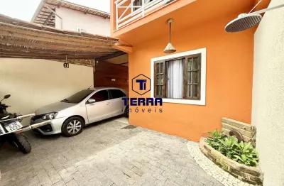 Ótima casa em maria paula com 2 quartos, amplo quintal e vaga para 2 carros.