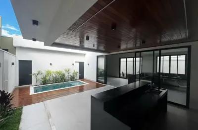 Casa de condomínio com 3 quartos e 3 banheiros à venda, 126 m²