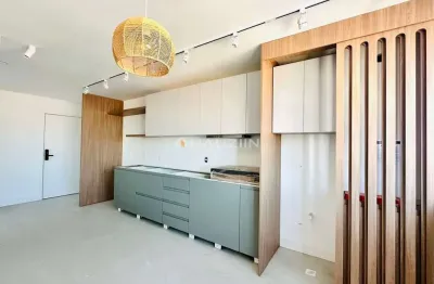 Apartamento com 2 quartos para alugar na Avenida Prefeito José Juvenal Mafra, 604, Centro, Navegantes