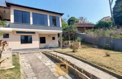 Casa à venda no Centro, Miguel Pereira 