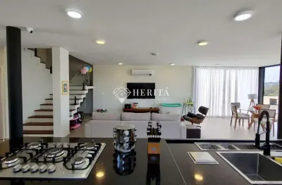 Residência sofisticada no condomínio una, itu. vista permanente